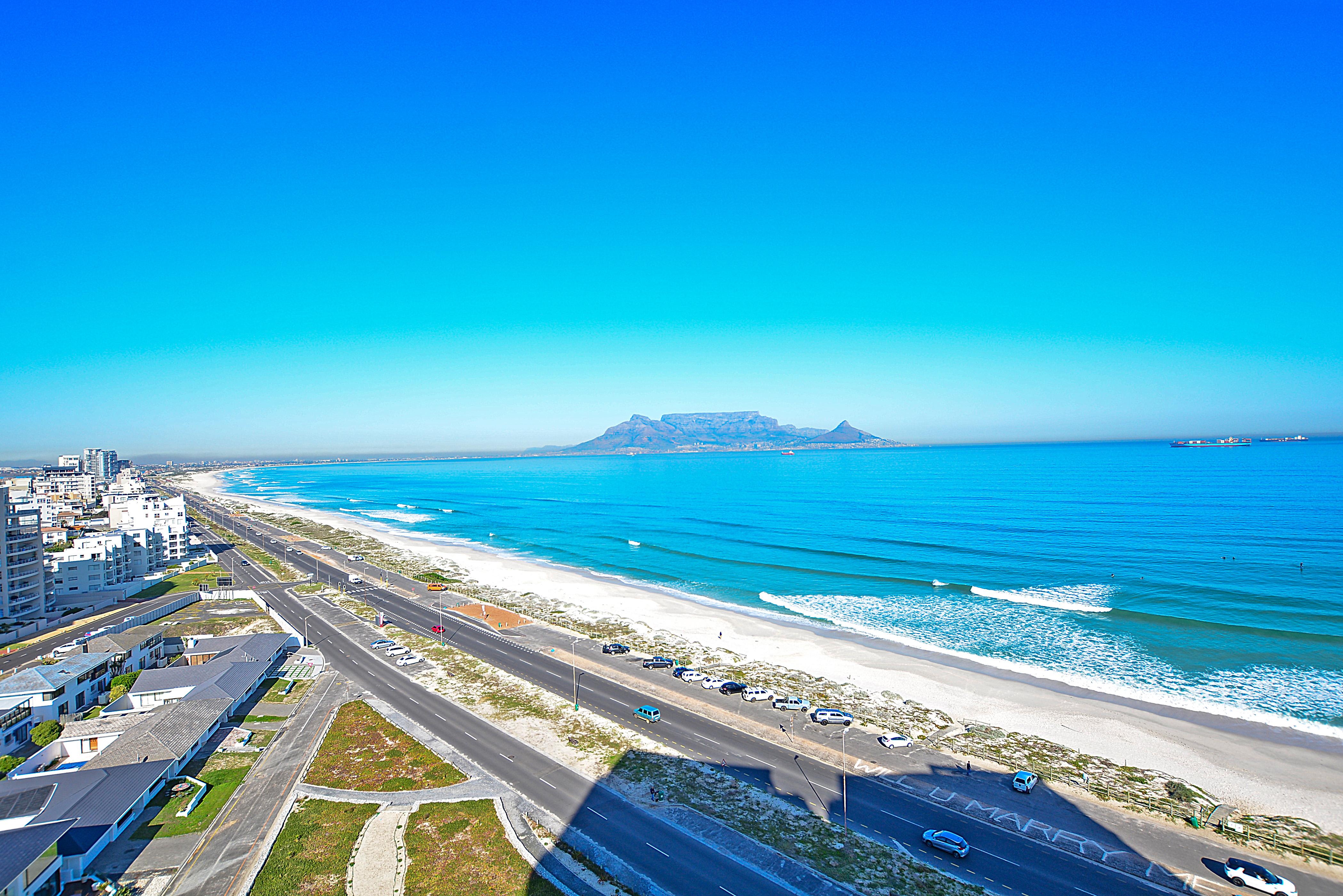 Blaauwberg Beach Hotel Bloubergstrand Exteriör bild
